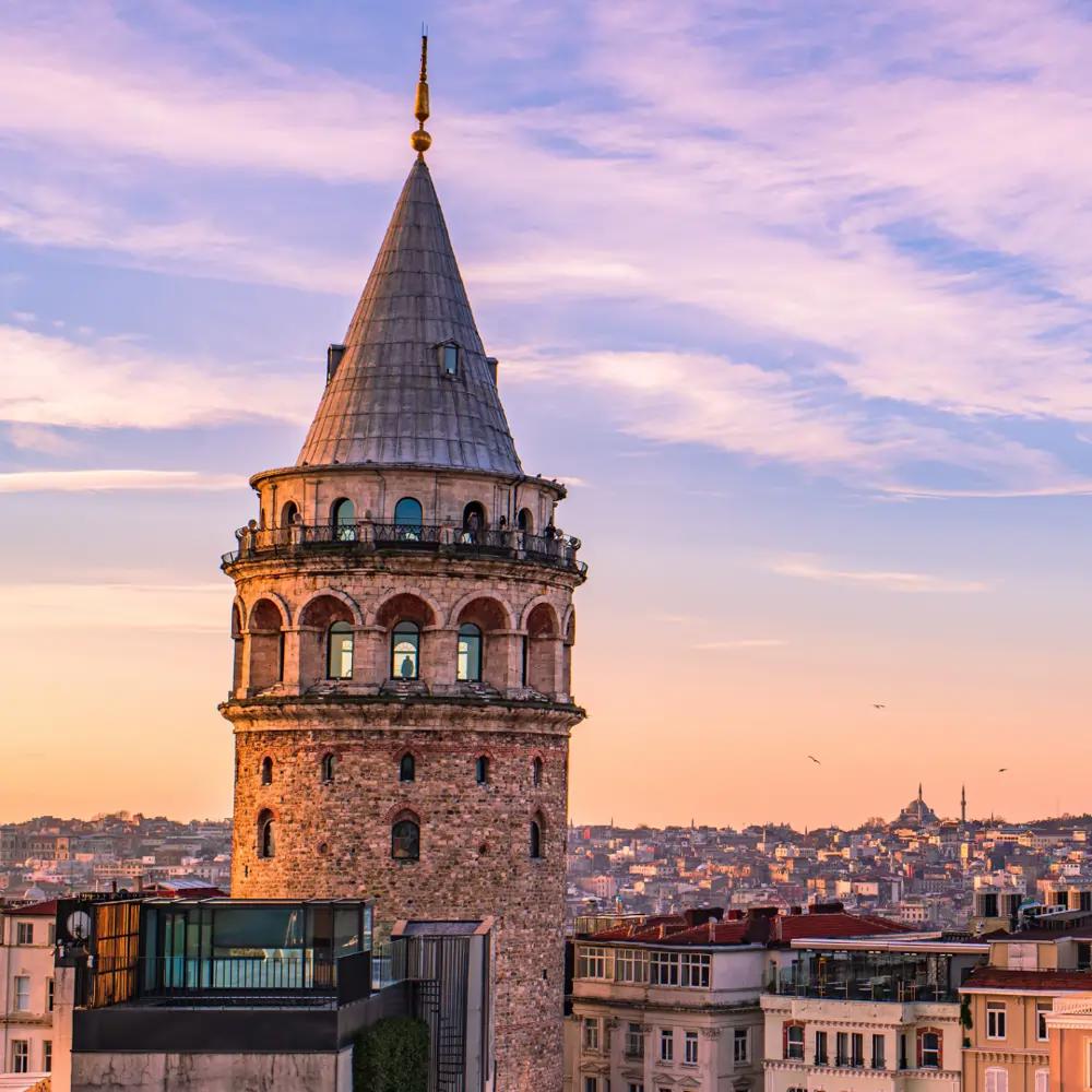 Best Historical Landmarks to Visit in Istanbul with a Private Guide