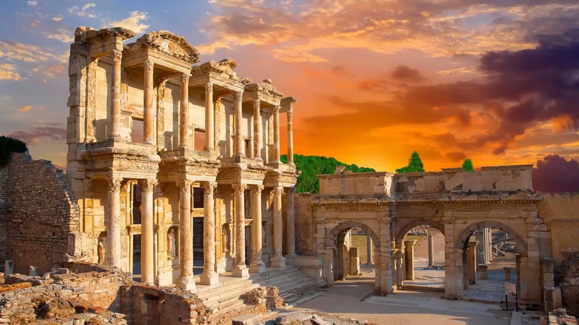 10-Day Private Turkey Highlights Tour : Celsius Library of Ephesus Ancient City