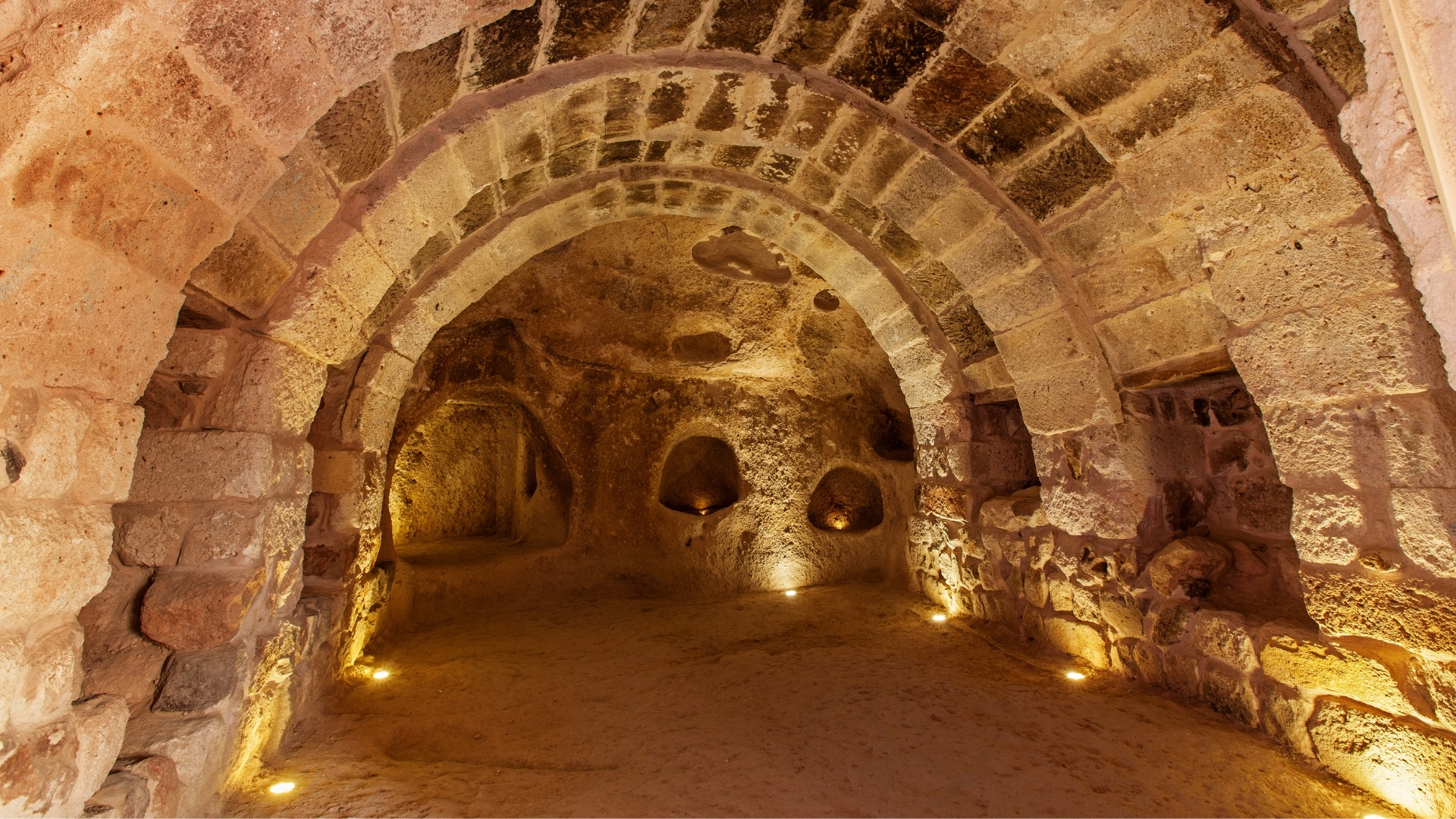 Ozkonak Underground City