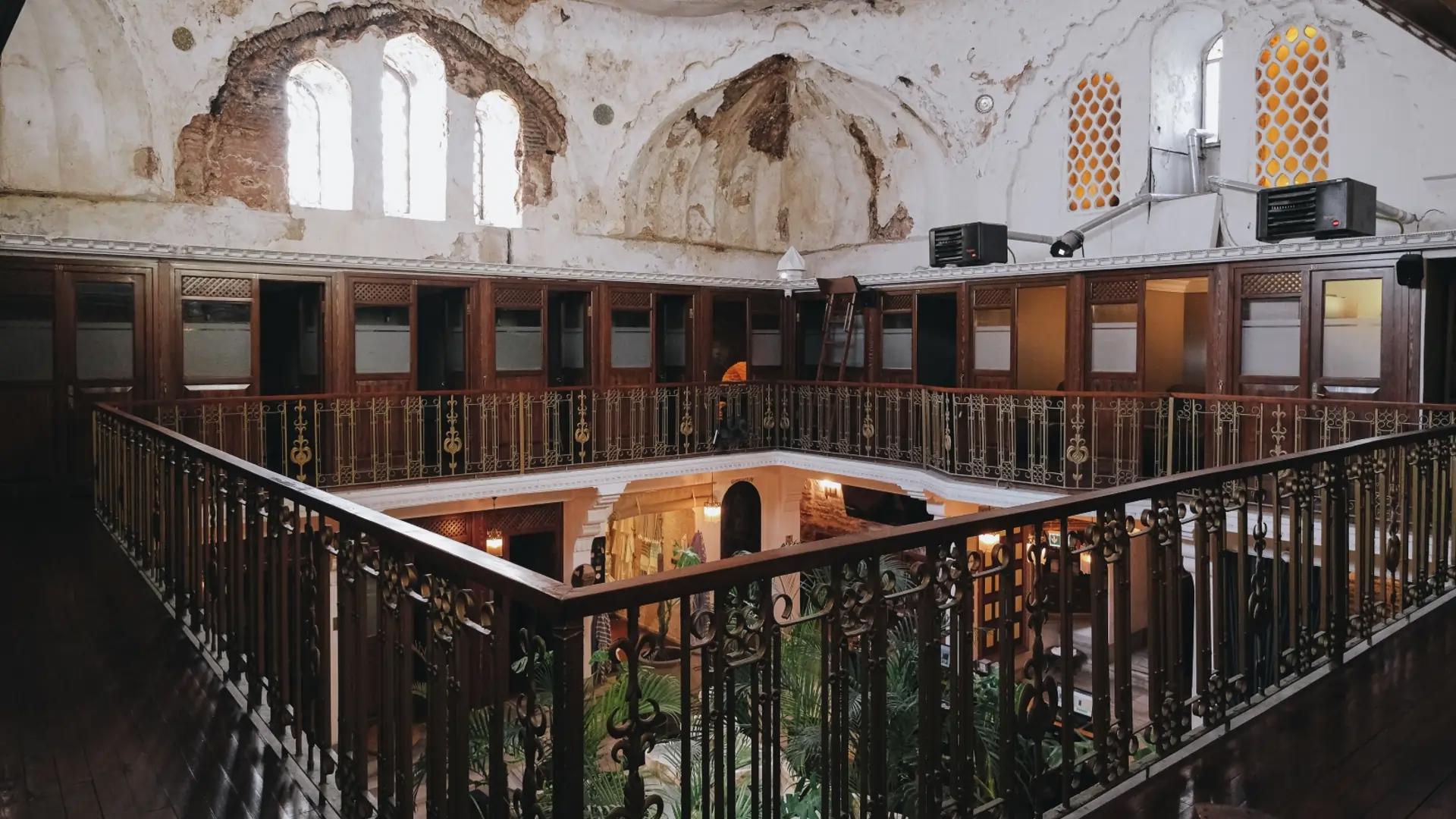 Historical Cagaloglu Hammam Experience