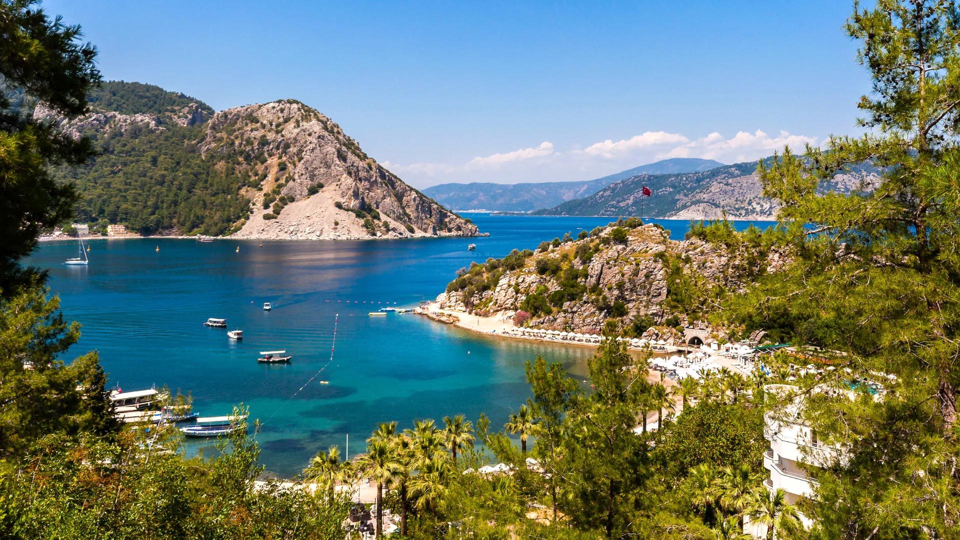 Fethiye vs. Marmaris: Choosing Your Adventure Base on the Southwestern Coast of Turkey