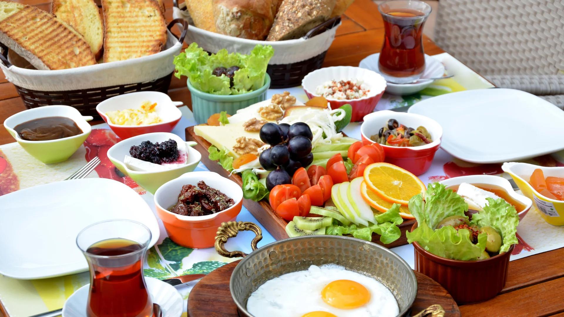 The Best Turkish Breakfast Spots in Istanbul with a View