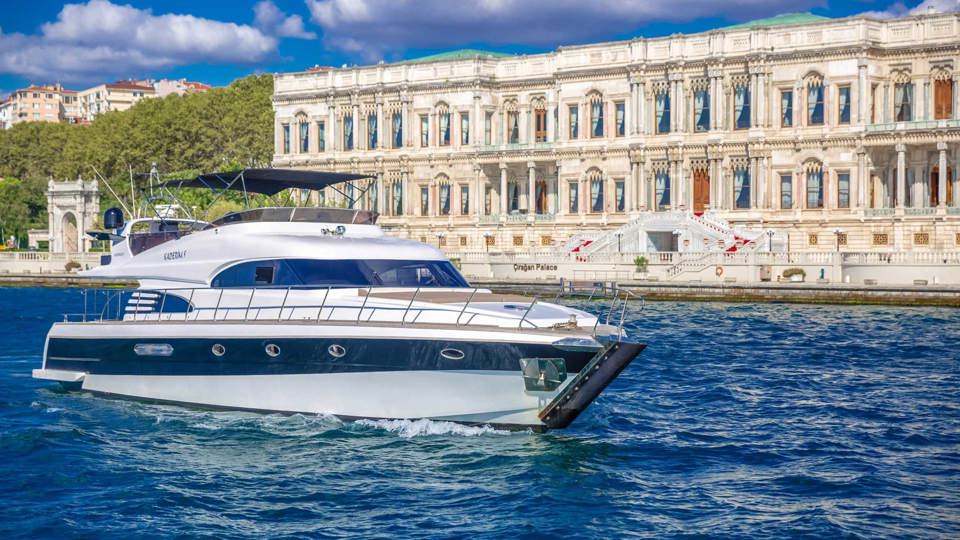 Sunset Bosphorus Luxury Yacht Cruise