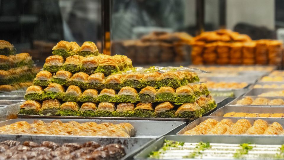 Half-Day Istanbul Private Food Tasting Experience