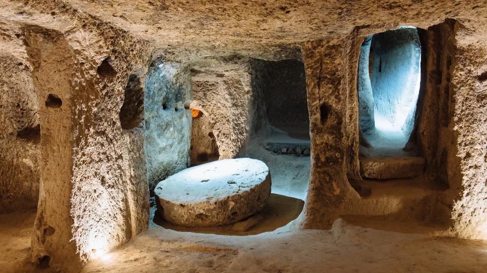 Derinkuyu Underground City (2)