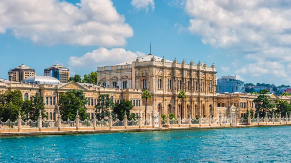 Dolmabahce Palace (2)