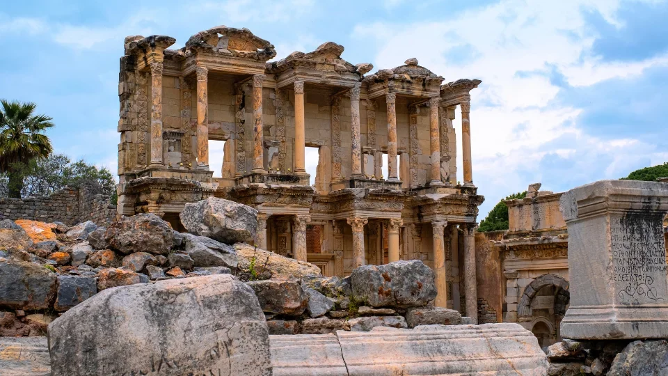 Library of Celsus (2)