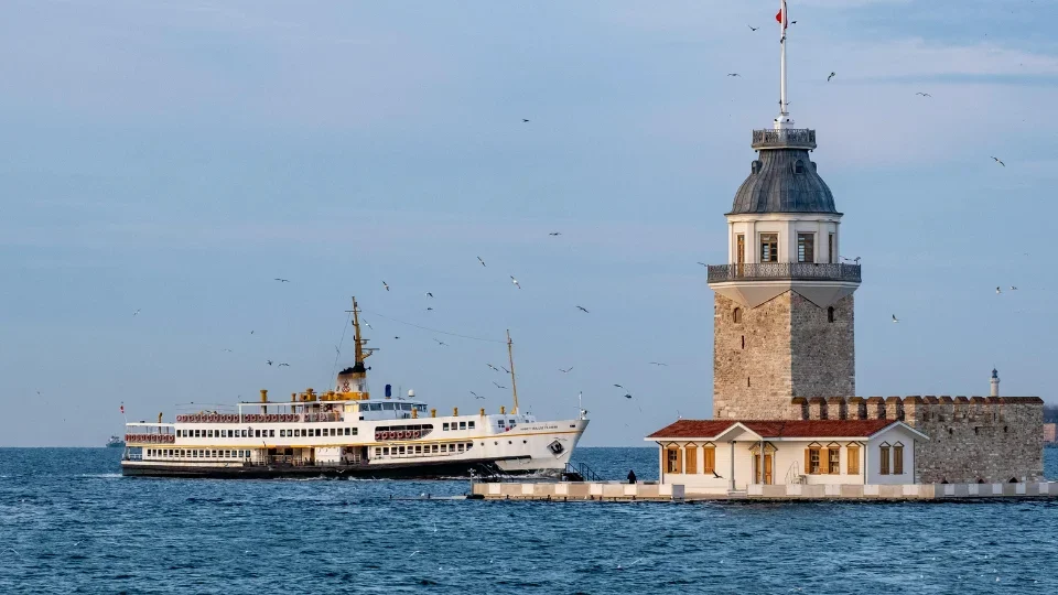 Maiden Tower (6)