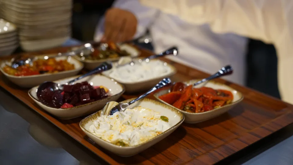 Meze (2)