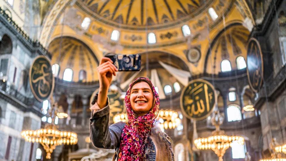 Photography Etiquette in Mosque (3)