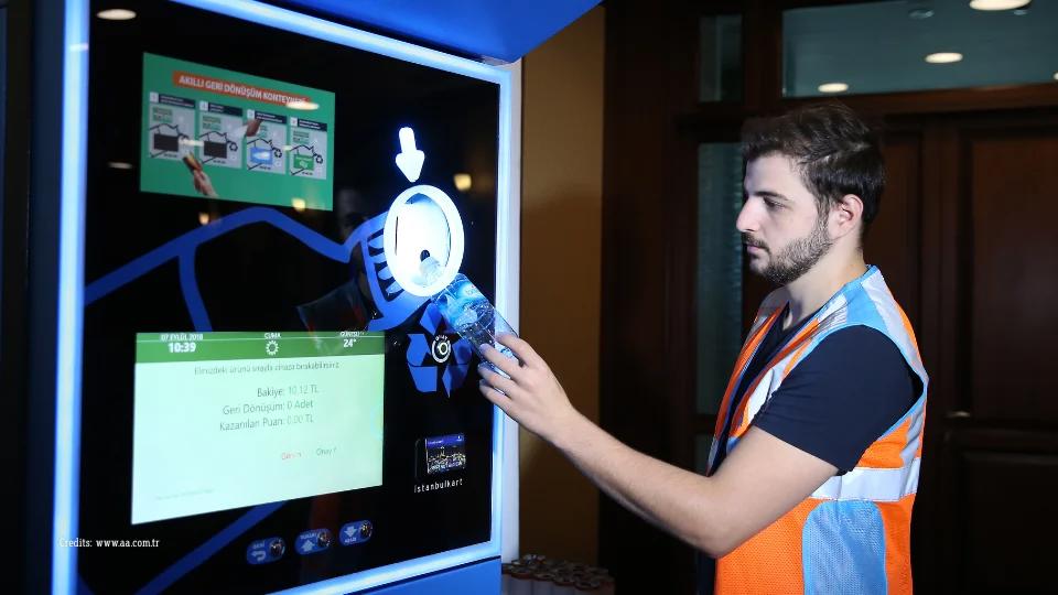 Recycling in Turkey (2)