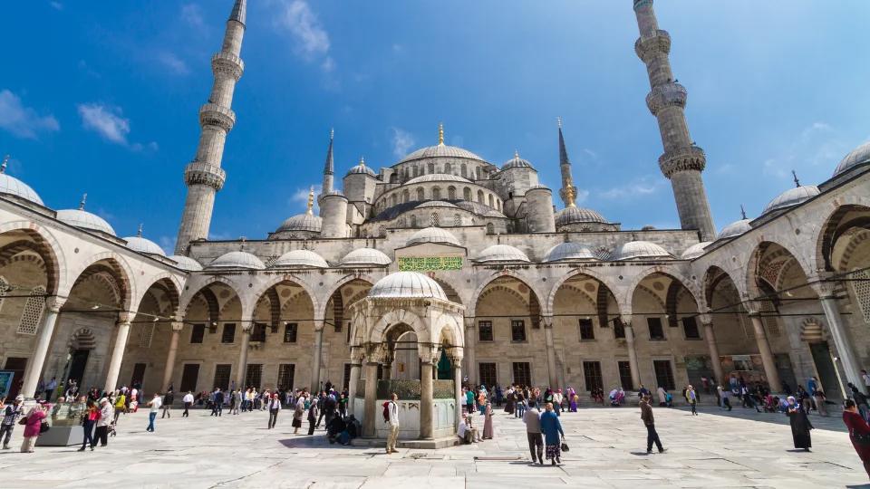 Sultanahmet Blue Mosque (1)