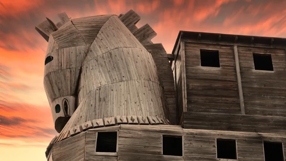 Trojan Horse (2)