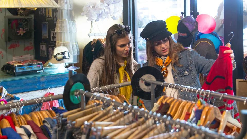 Vintage Shopping (4)